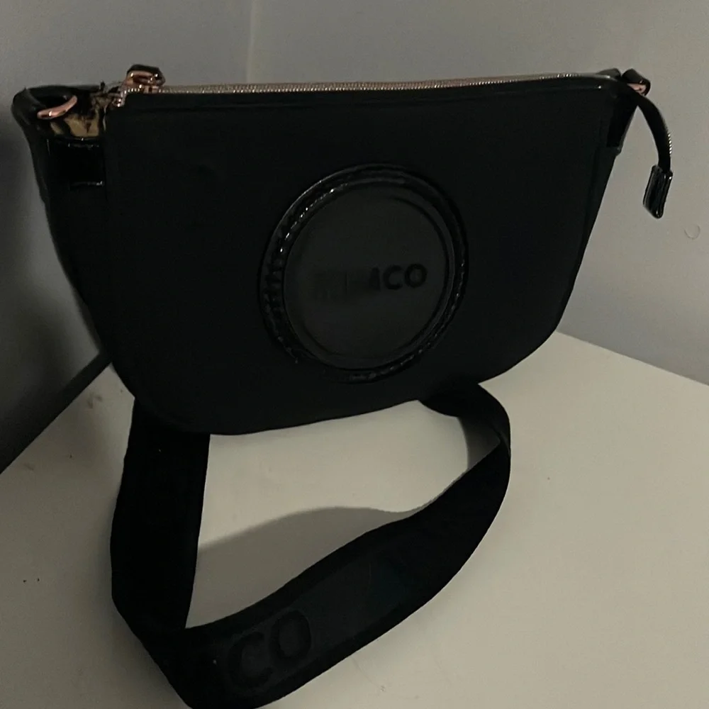 serenity cross body bag mimco - used & some bubbling material - Picture 1 of 6